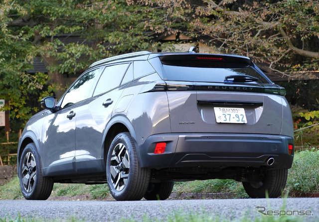 プジョー 2008 GT BlueHDi