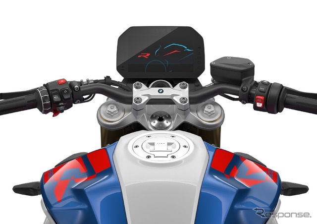 BMW F 900 R 改良新型