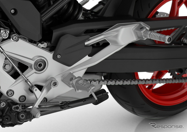 BMW F 900 R 改良新型