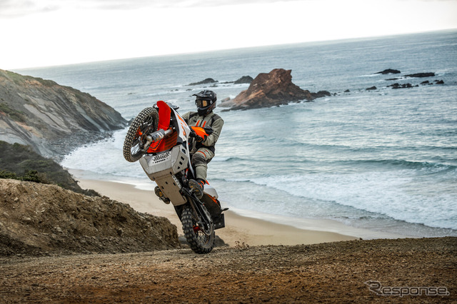 KTM 890 アドベンチャー Rの2025年モデル
