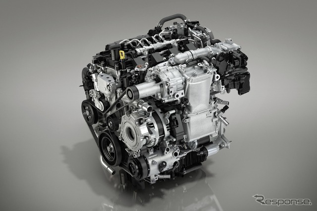 マツダはSKYACTIV-X(写真)に次ぐ新型4気筒エンジン「SKYACTIV-Z」の開発を進めている