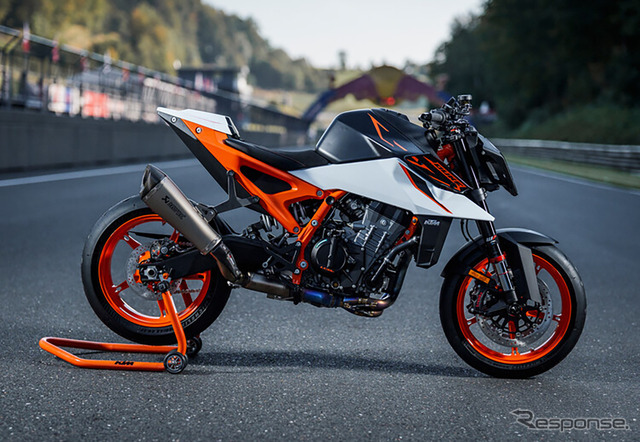 KTM 990デューク R 2025年モデル
