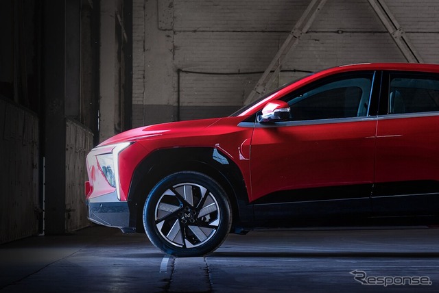 インドで初のEV衝突試験をおこなったマヒンドラの新型SUV『XEV 9e』