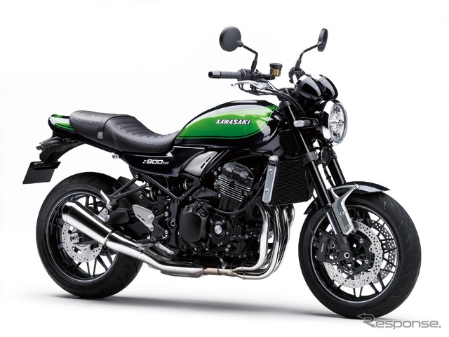 カワサキ Z900RS(メタリックディアブロブラック×キャンディライムグリーン)