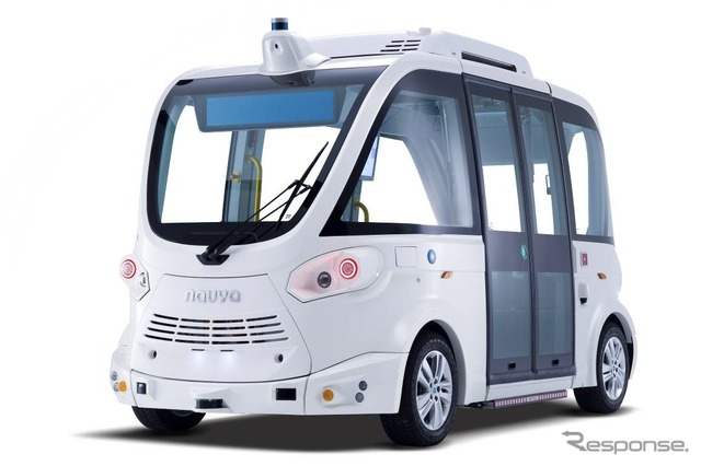 自動運転EVバスEVO(GAUSSIN MACNICA MOBILITY社製)