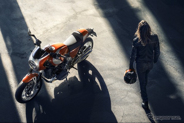 BMWモトラッド『R 12 S』