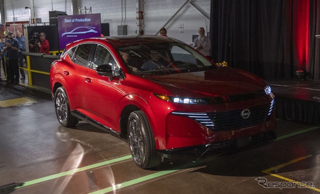 日産が米スマーナ工場で生産を開始した新型『ムラーノ』
