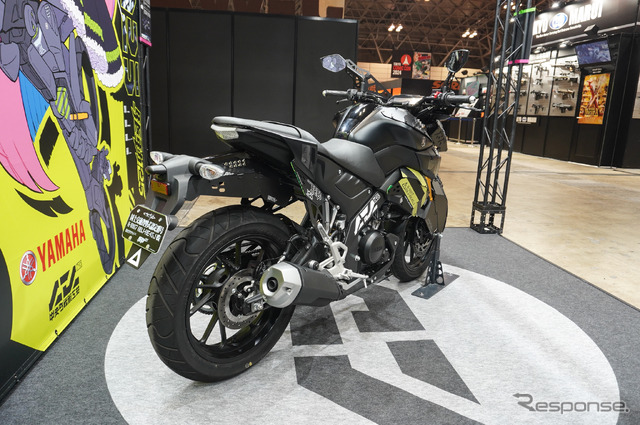 ヤマハ発動機×中央町戦術工芸「装甲弐輪試作機『駆動125』」(東京コミコン2024)