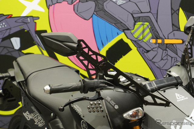 ヤマハ発動機×中央町戦術工芸「装甲弐輪試作機『駆動125』」(東京コミコン2024)