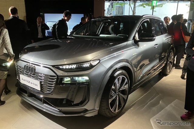 アウディ SQ6 e-tron
