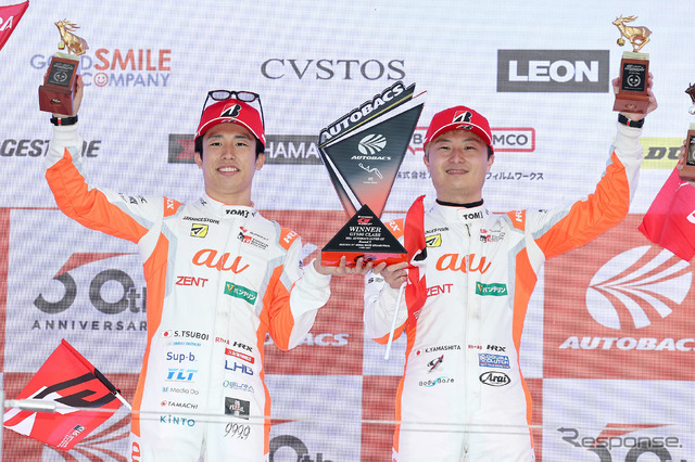 坪井翔/山下健太組のau TOM'S GR Supra 36号車がドライバーズチャンピオンに