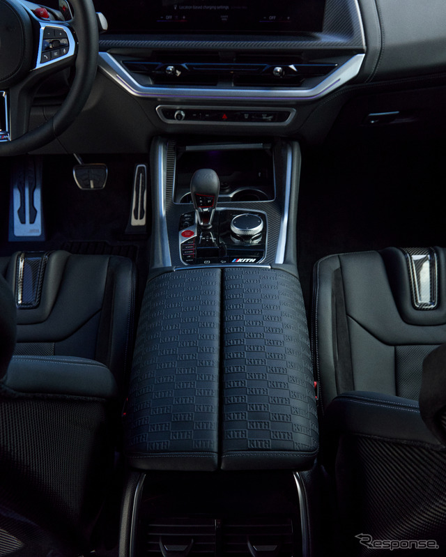 2025 BMW XM by Kith(BMW Individual Frozen Techno Violet メタリック)
