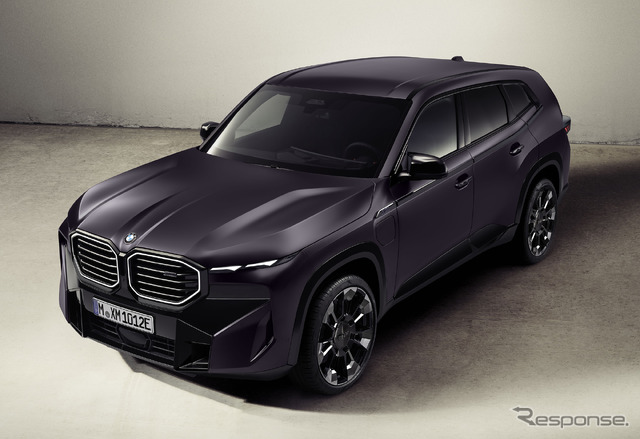 2025 BMW XM by Kith(BMW Individual Frozen Techno Violet メタリック)