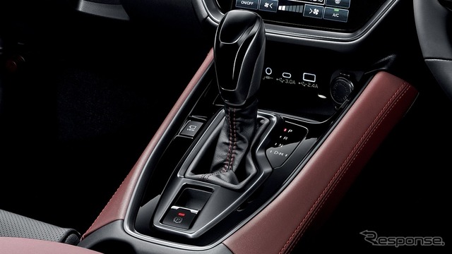 スバル WRX S4 改良新型:STI Sport R- EX