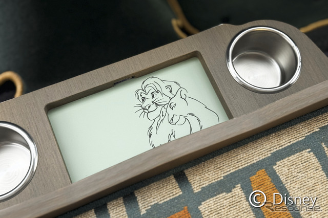 ディズニーの『ライオン・キング』の世界観を表現したキャンピングカー「BALEIA <LION KING> EDITION」
