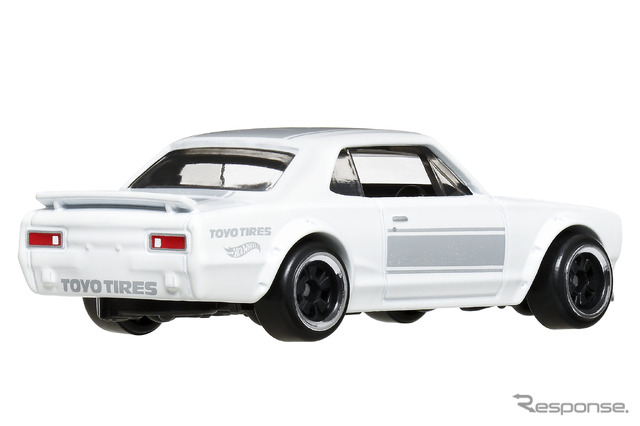 日産 スカイラインHT 2000GT-X(12月14日発売)