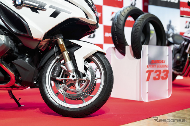 ブリヂストン「BATTLAX SPORT TOURING T33」