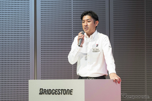 ブリヂストン「BATTLAX SPORT TOURING T33」