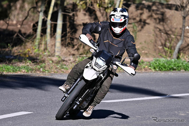 カワサキ KLX230シェルパ