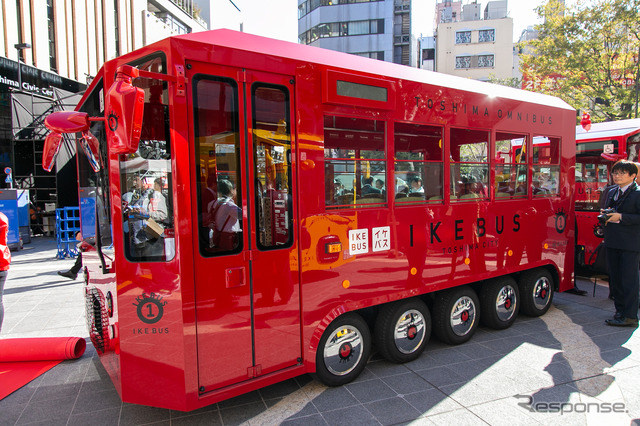 東京・池袋のを走る電気バス「IKEBUS」
