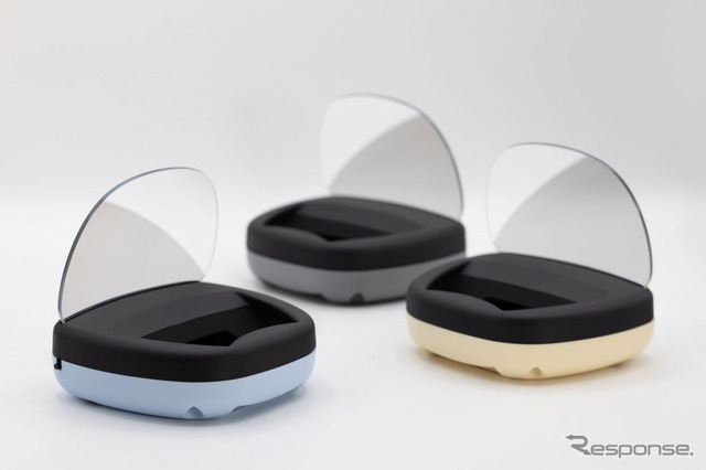 日本精機の後付けHUD（ヘッドアップディスプレイ）「LumieHUD（ルミエハッド）」