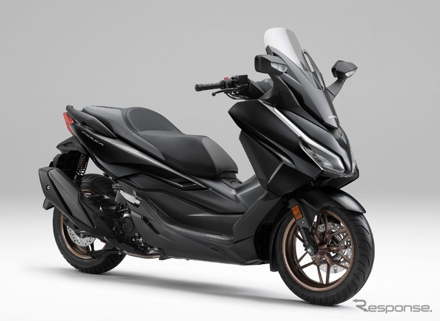 ホンダ フォルツァ  一部改良モデル
