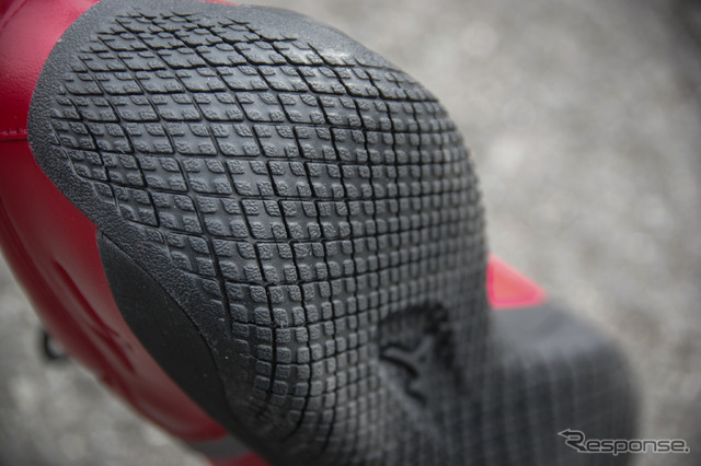 履き心地の良さとペダルフィールを両立する『MIZUNO COB(ミズノコブ)』
