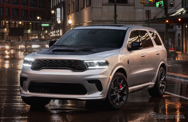 ダッジ『デュランゴ』のV8「HEMI」エンジン搭載車