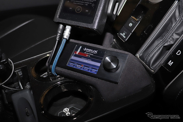 「単体DSP」が搭載されたオーディオカーの一例(製作ショップ:AVカンサイ<大阪府>)。