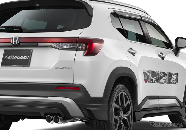 無限が開発中のホンダ『WR-V』用パーツ装着車