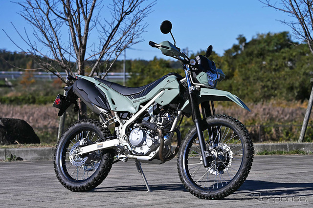 カワサキ KLX230 SHERPA(KLX230シェルパ)