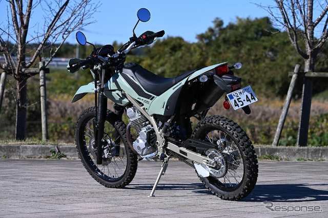カワサキ KLX230 SHERPA(KLX230シェルパ)