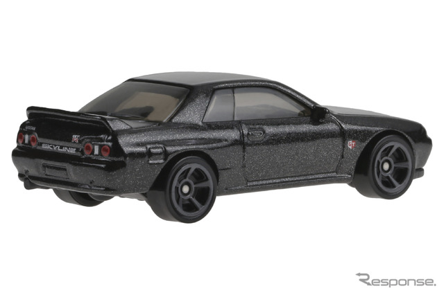 日産スカイラインGT-R(BNR32)1月4日発売