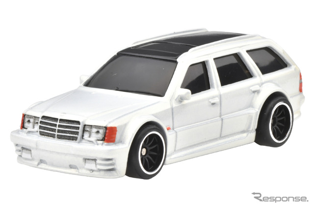 メルセデス・ベンツ E36 AMG(1月4日発売)