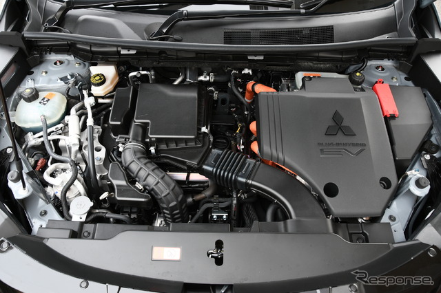 三菱 アウトランダーPHEV
