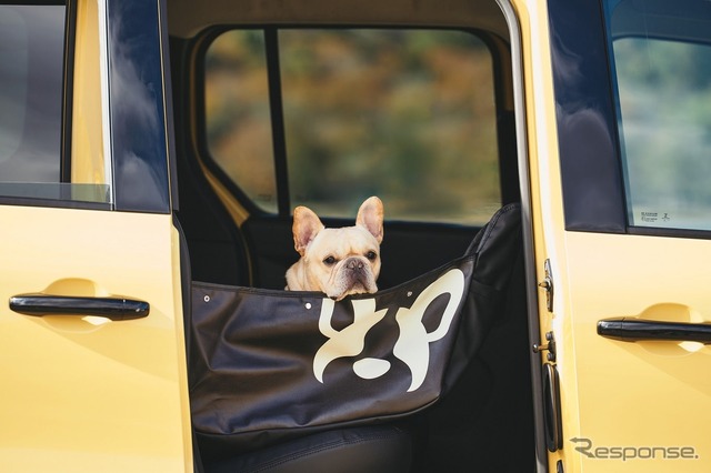 ルノー『カングー』向けに3種類のアクセサリーパッケージ発表。「車中泊」「愛犬」「サウンド」がテーマ