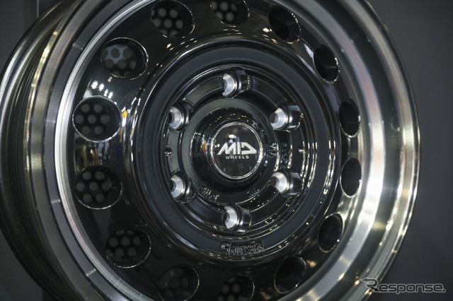 MID ホイール…東京オートサロン2025