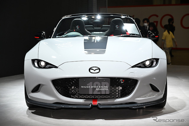 マツダスピリットレーシング・ロードスター12R(東京オートサロン2025)