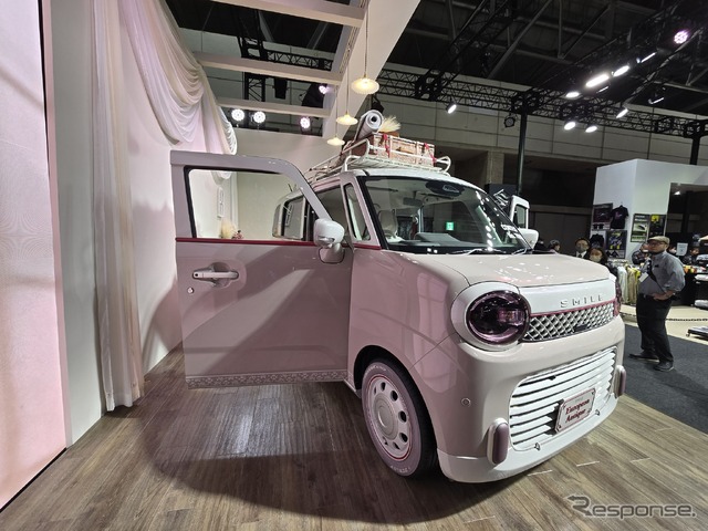 スズキ ワゴンR スマイル EUROPEAN ANTIQUE(東京オートサロン2025)