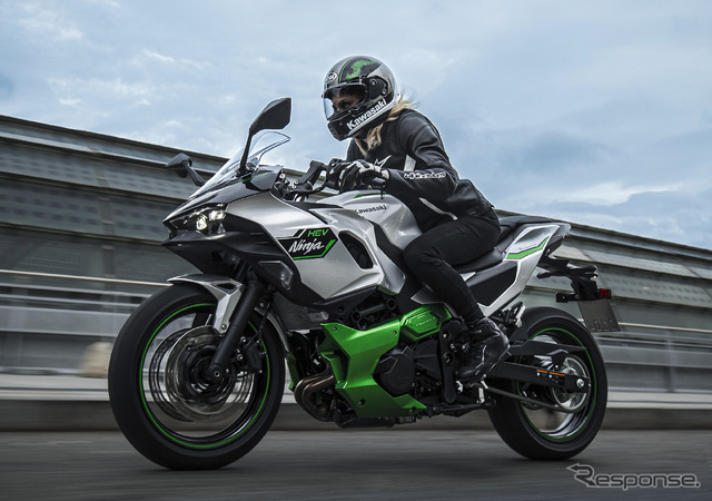 カワサキ Ninja 7 Hybrid