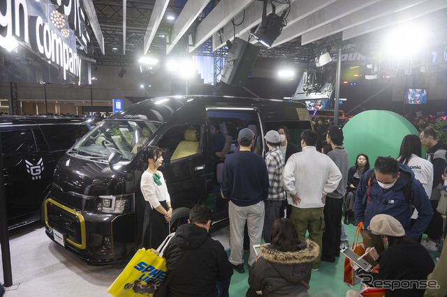 WELL Cabin GranLuxe(パナソニックオートモーティブシステムズ/東京オートサロン2025)
