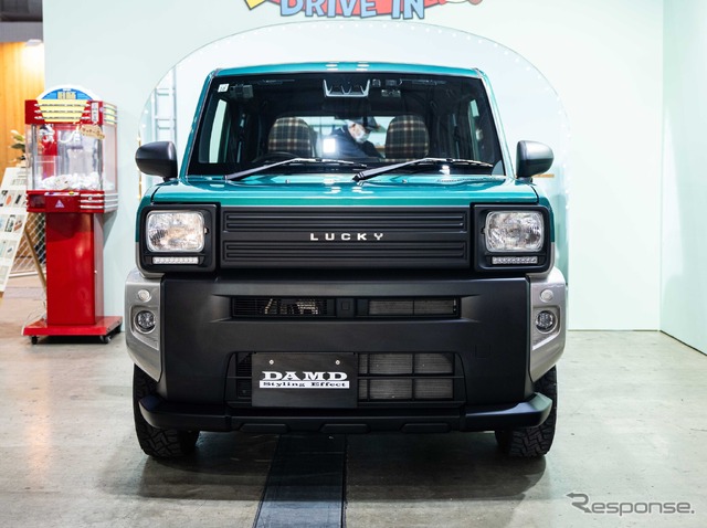 ダイハツ タフトのカスタム車「DAMD TAFT LUCKY」(東京オートサロン2025)