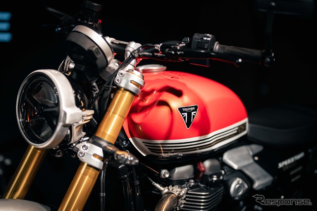 トライアンフ スピードツイン 1200RS