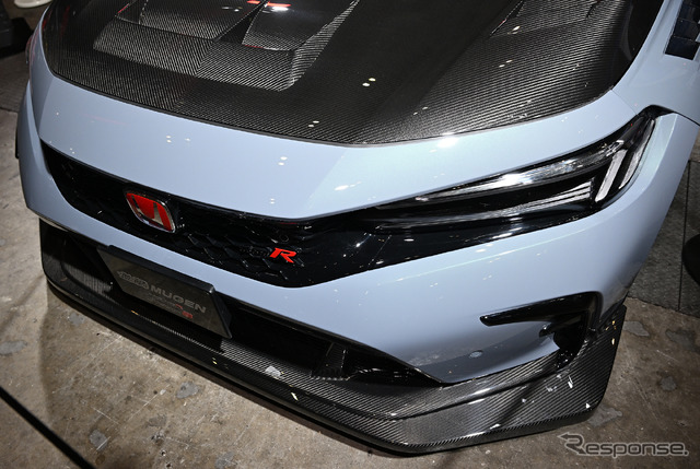 無限 CIVIC TYPE R MUGEN Group.B Pre Production MODEL(東京オートサロン2025)