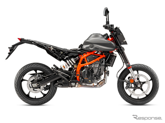 KTM『390 SMC R』の2025年モデル