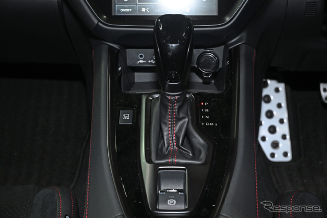 スバル WRX S4 STI Sport R-Black Limited STI performance(東京オートサロン2025)