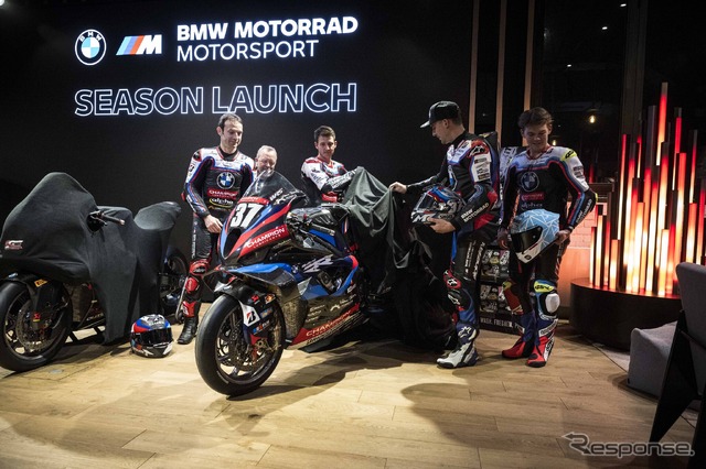 BMWモトラッド・ヴェルトでROKiT BMWモトラッドWorldSBKチームとBMWモトラッドWorld耐久チームが新型BMW『M 1000 RR』発表