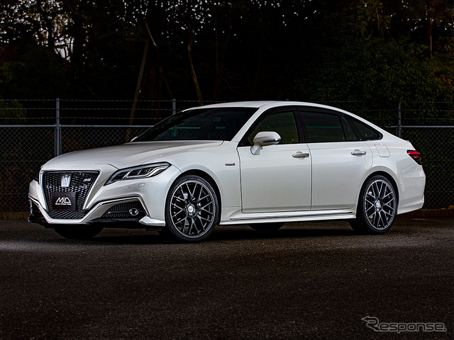 MID EXCLUSIVE 028F×TOYOTA CROWN