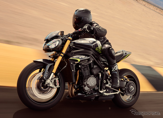 トライアンフ スピード・トリプル1200 RS 新型