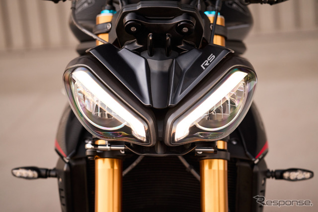 トライアンフ スピード・トリプル1200 RS 新型